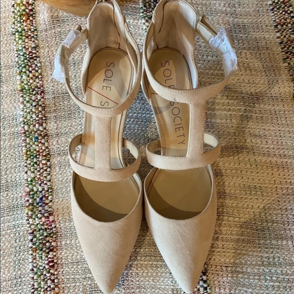 Sole Society Pump - Picture 3 of 6